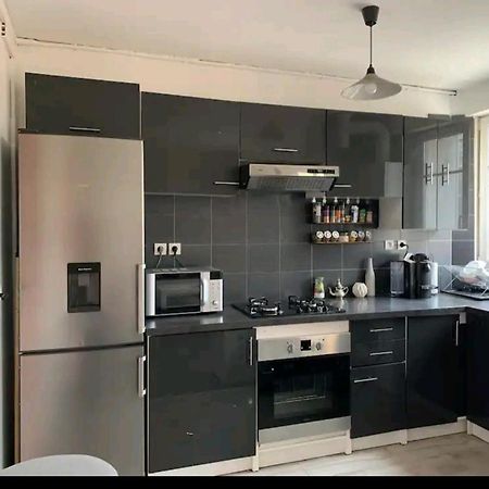 Ferienwohnung Massi'Z Neuilly-sur-Marne Exterior foto