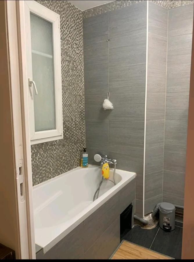 Ferienwohnung Massi'Z Neuilly-sur-Marne Exterior foto